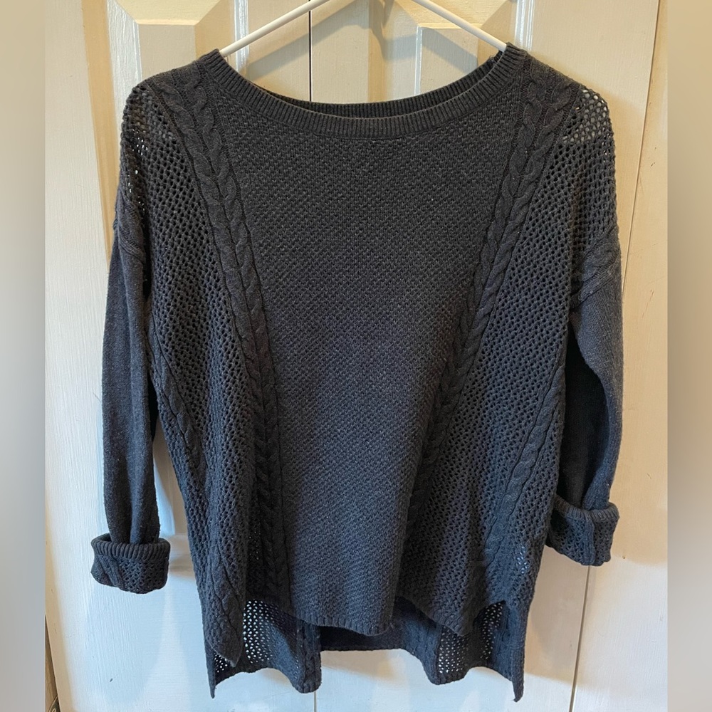 American Eagle Black sweater